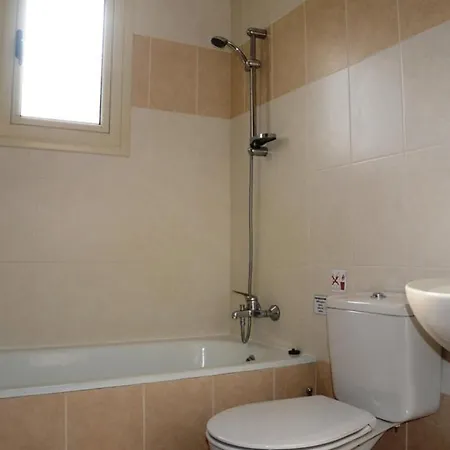 Апартаменты Vanessa 2 Bedroom Пафос