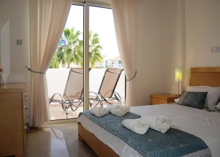 Vanessa 2 Bedroom * Paphos