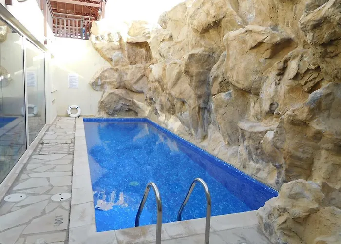 Vanessa 2 Bedroom * بافوس